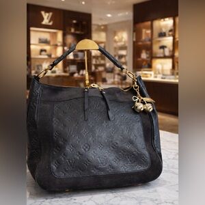 EUC Louis Vuitton Rare LV Black Empreinte Hobo Bag